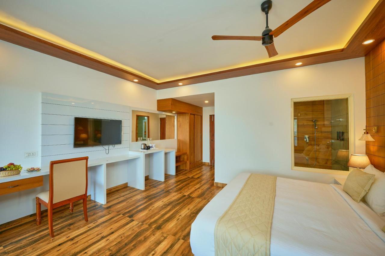 The Planet Munnar Hotel Suryanelli Exterior photo