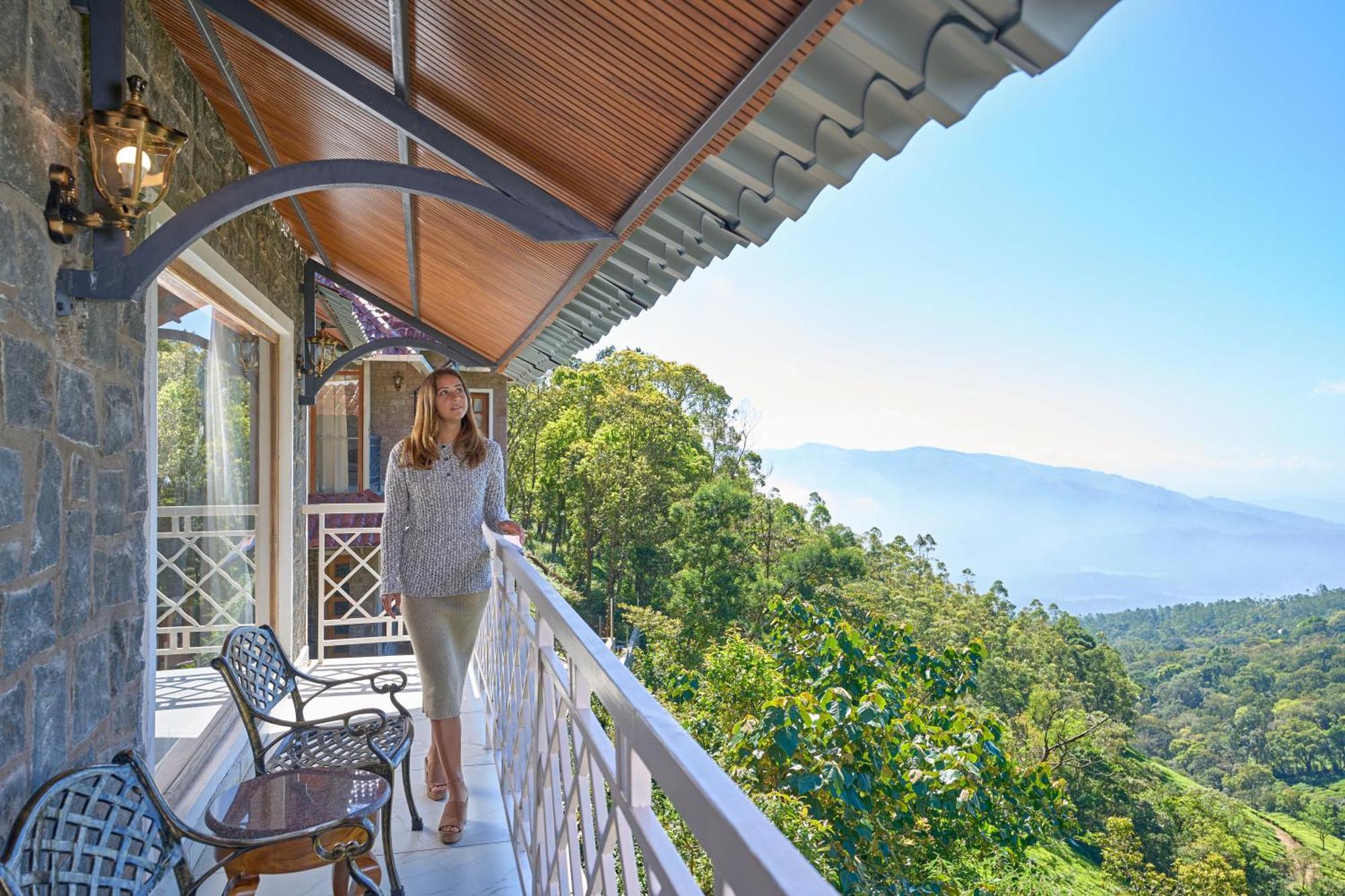 The Planet Munnar Hotel Suryanelli Exterior photo